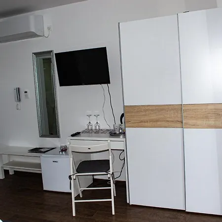 Kraljeva Hiza - Apartmani I Sobe Kralj Sveti Martin Na Muri Exterior photo