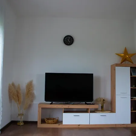 Kraljeva Hiza - Apartmani I Sobe Kralj Sveti Martin Na Muri Exterior photo
