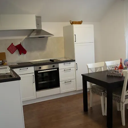 Kraljeva Hiza - Apartmani I Sobe Kralj Sveti Martin Na Muri Exterior photo