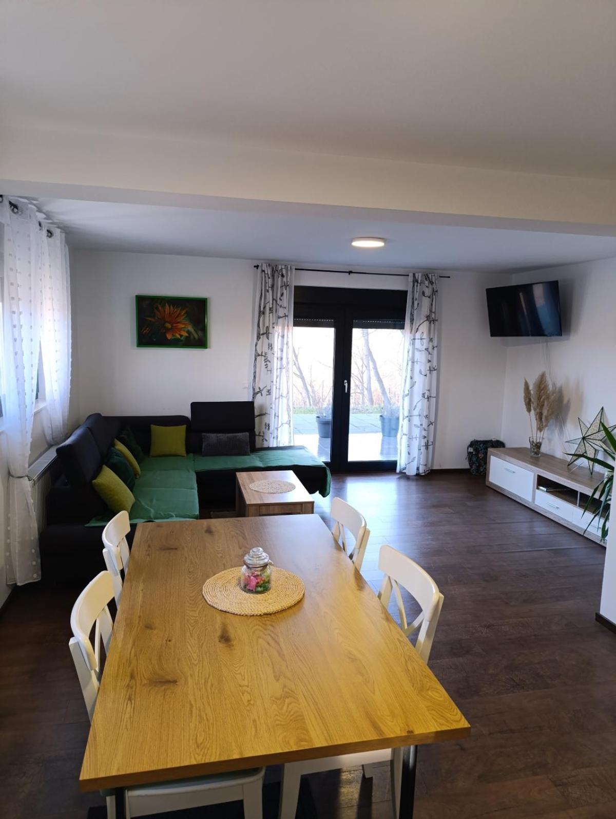 Apartment Kraljeva Hiza - I Sobe Kralj *
